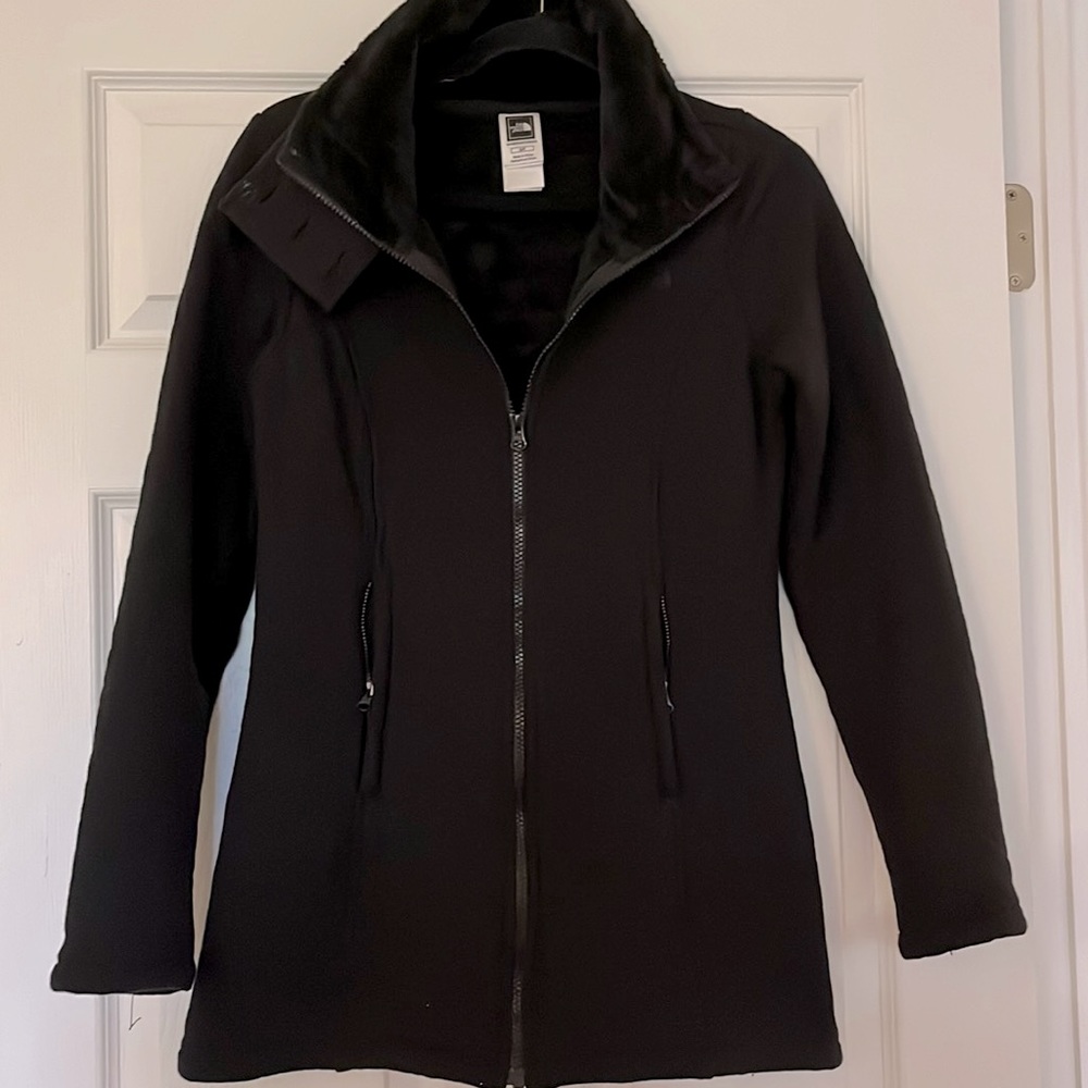 NWOTS! Northface black zip up size small never worn! Fleece lining size small